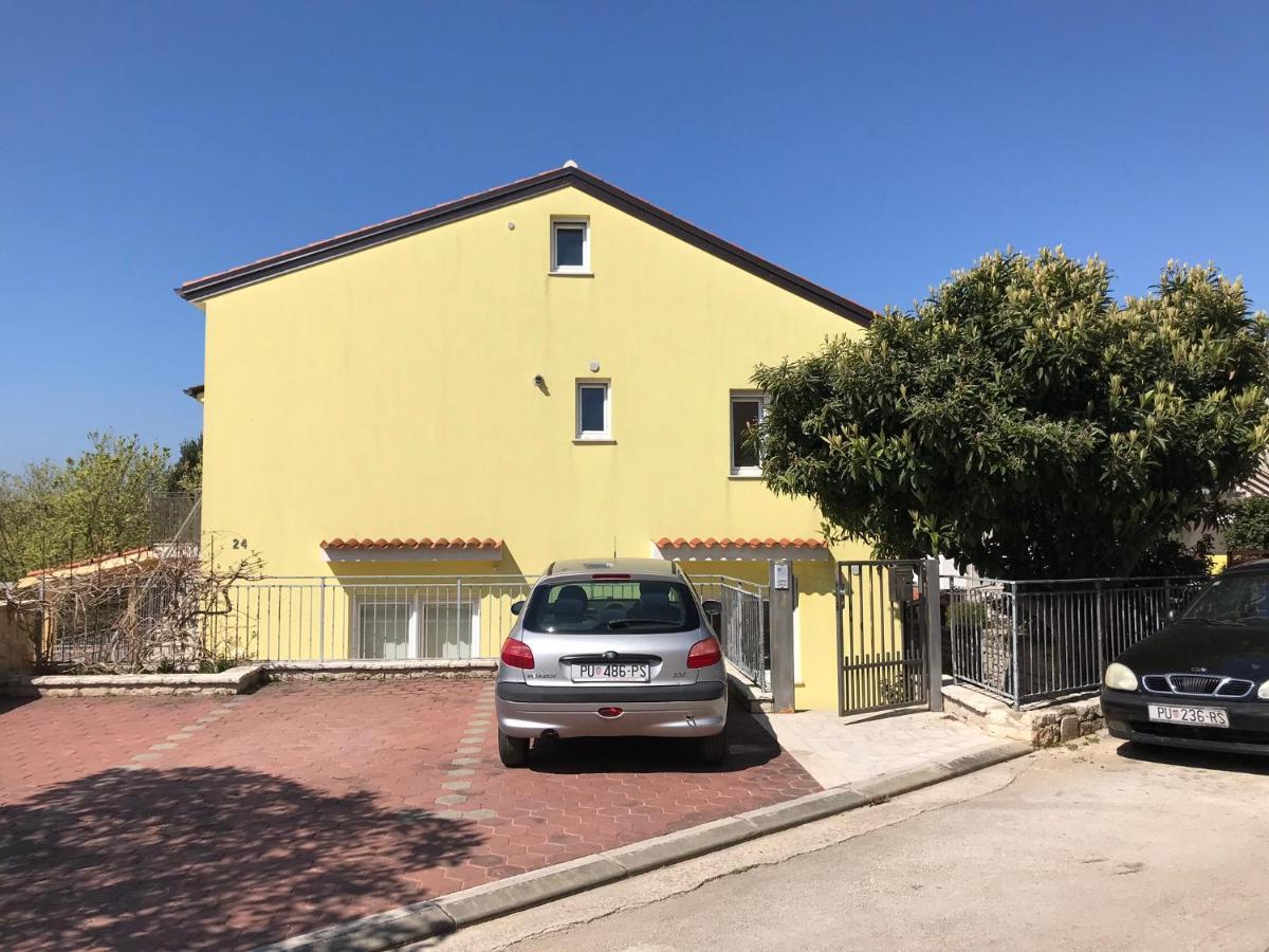 Vale Lunga Apartments 普拉 外观 照片